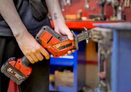 เลื่อยชัก