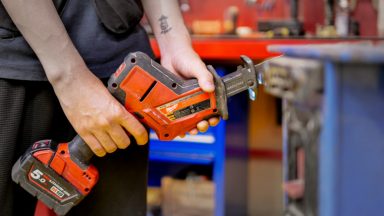 เลื่อยชัก