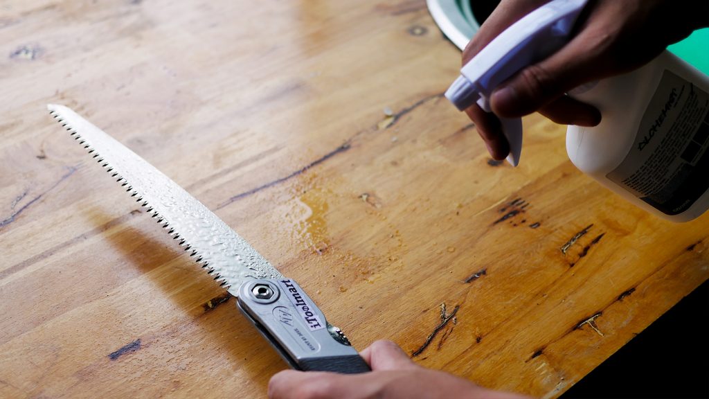 เลื่อยตัดกิ่งไม้